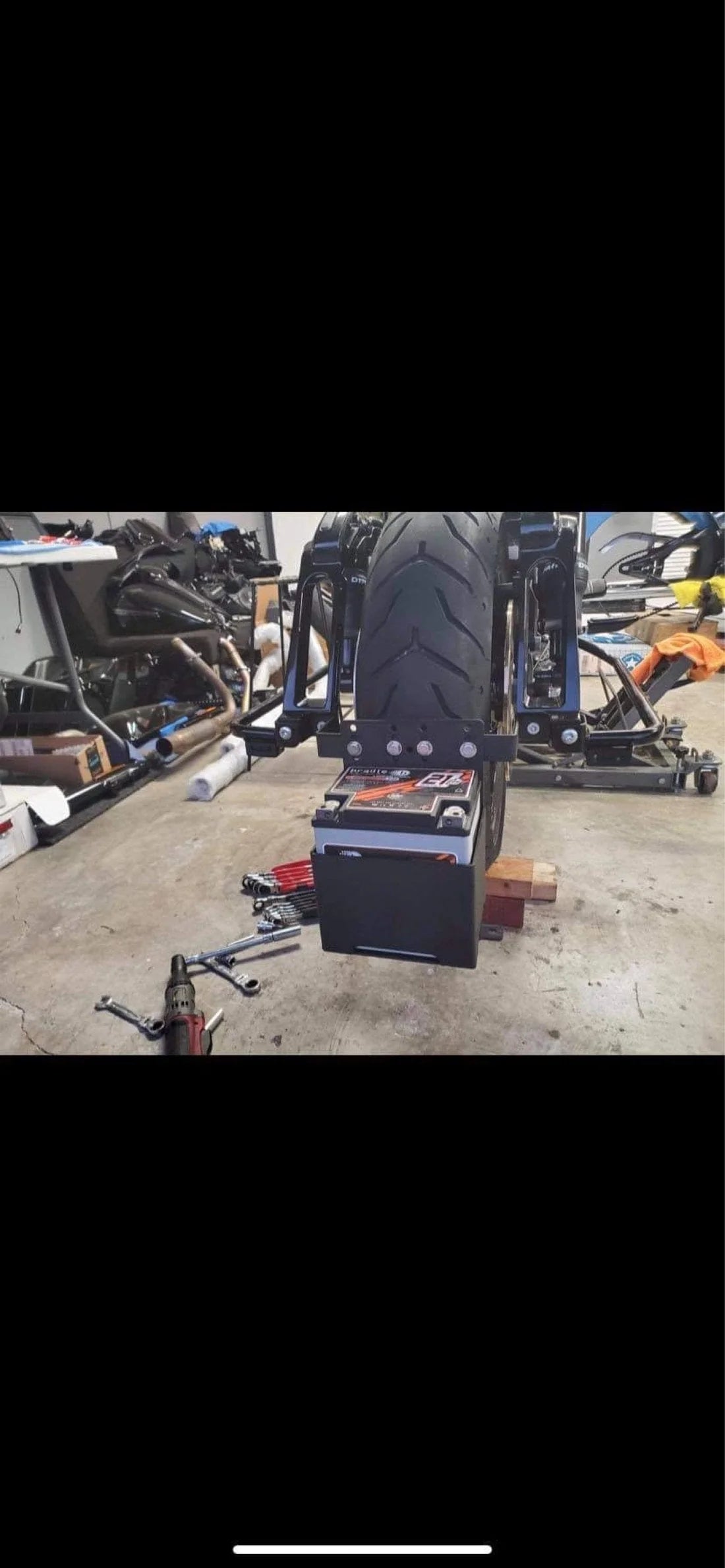 XEL UNDER FENDER BATTERY BOX