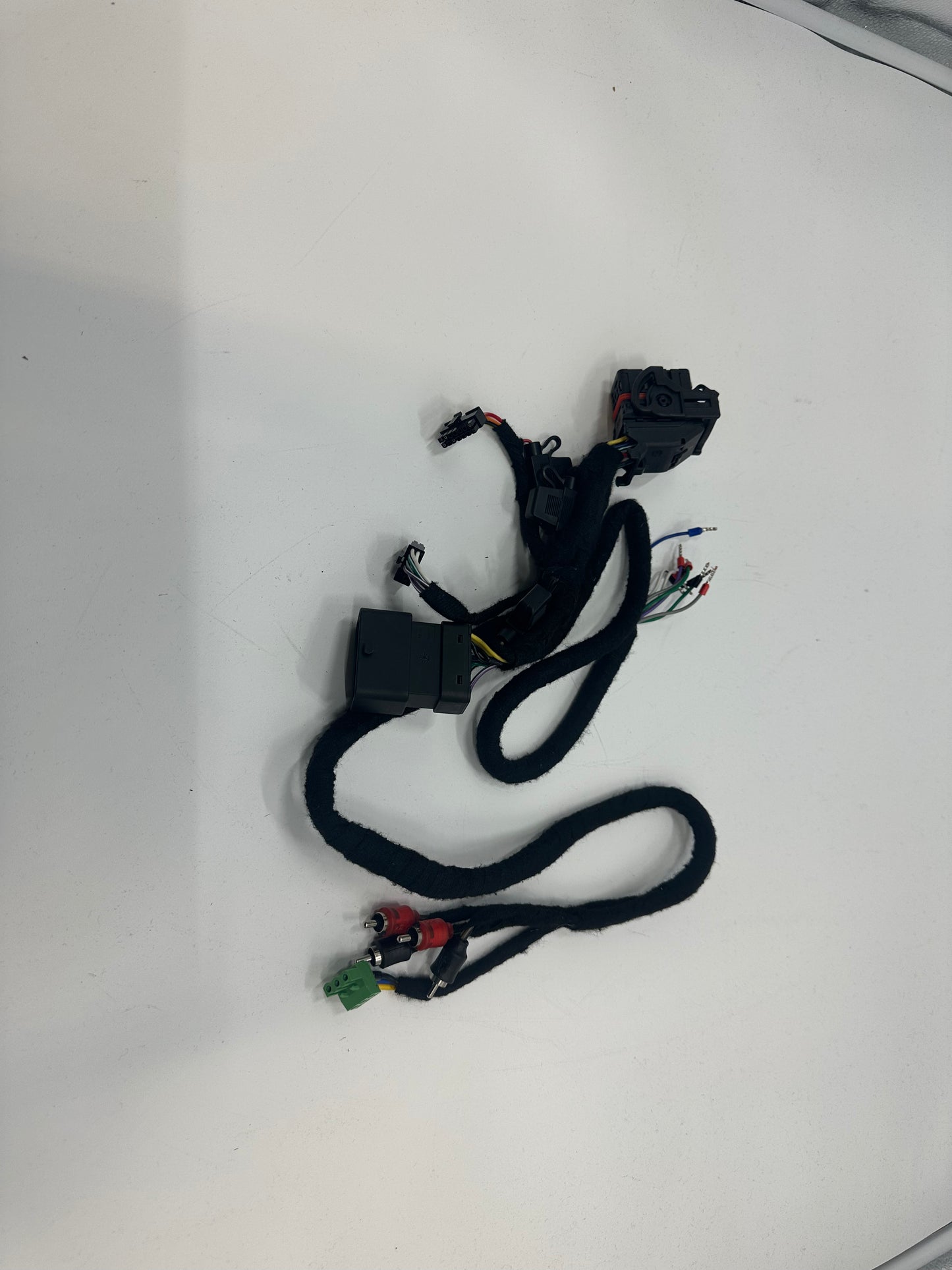 Nvs Audio plug and play T harness HKI MINI dsp to Sound Stream SI radio and V2 radio